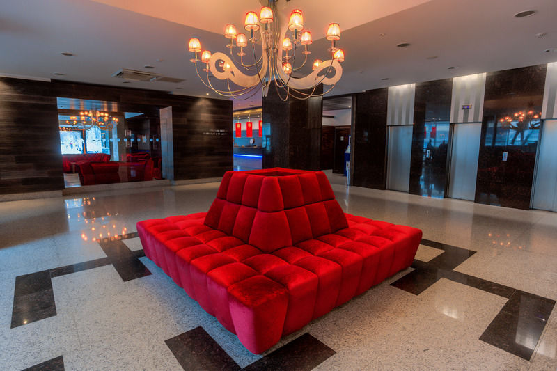 Intourist Hotel Zaporizhia Buitenkant foto