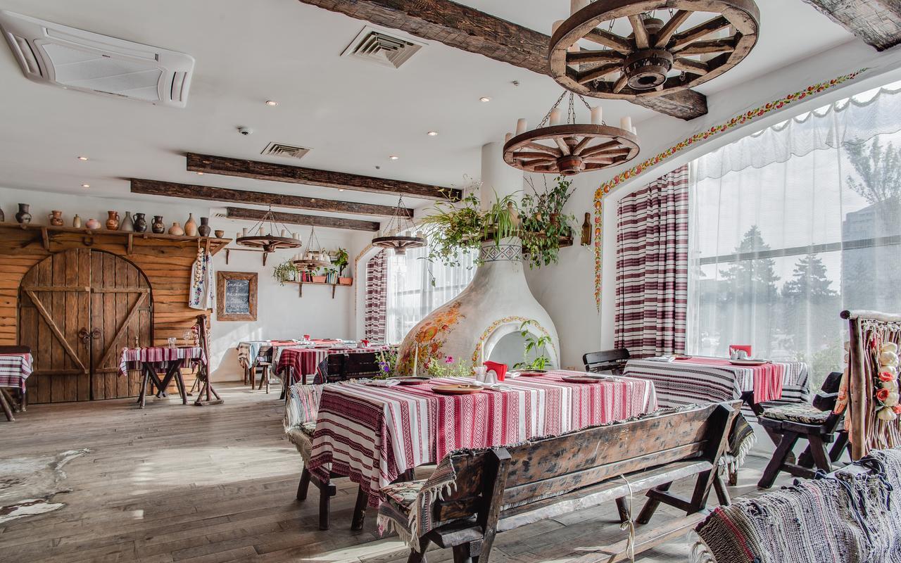 Intourist Hotel Zaporizhia Buitenkant foto