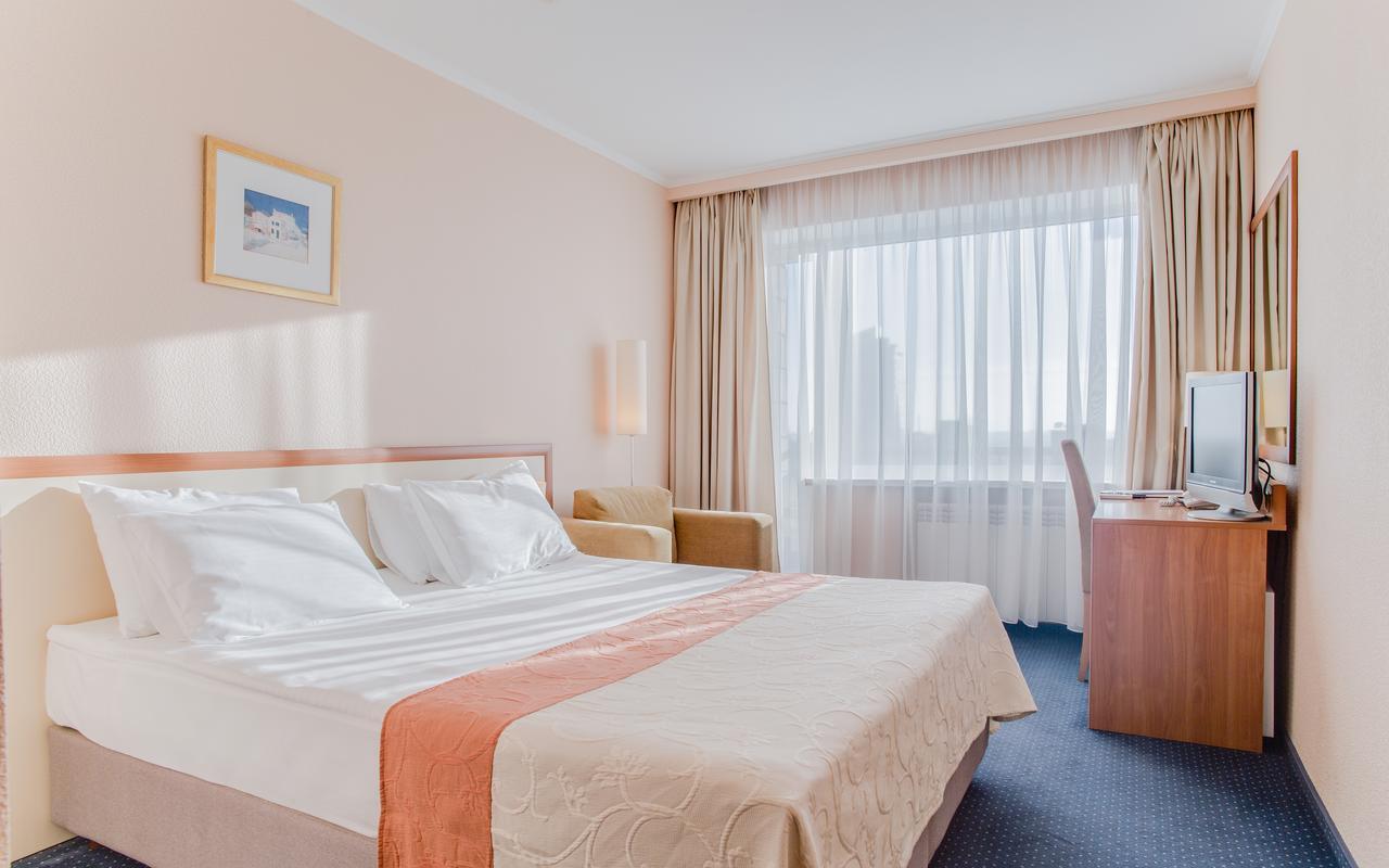 Intourist Hotel Zaporizhia Kamer foto