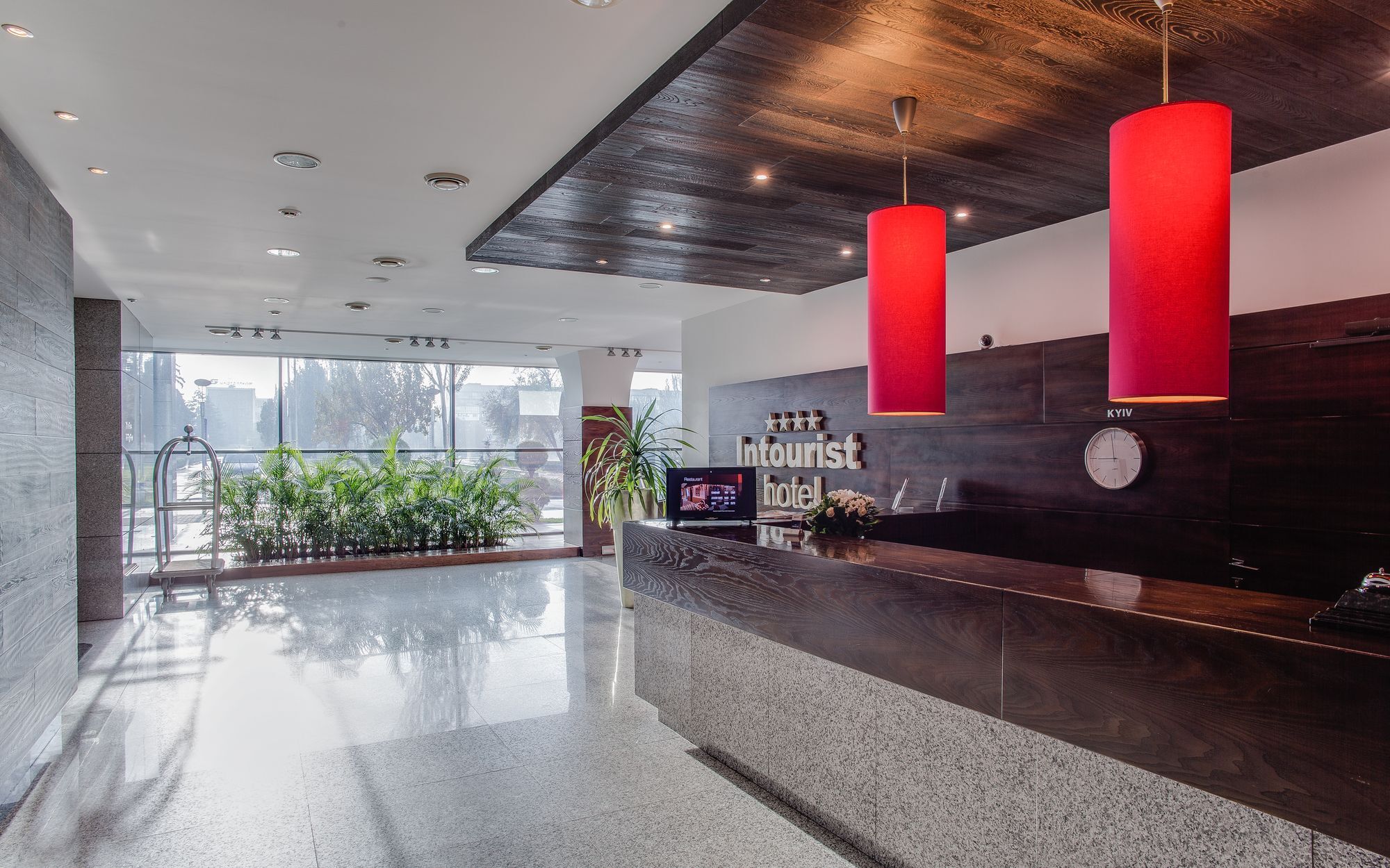 Intourist Hotel Zaporizhia Buitenkant foto