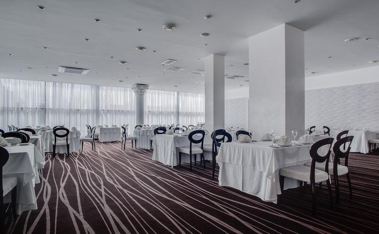 Intourist Hotel Zaporizhia Buitenkant foto
